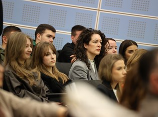 2025-12-01 12-11-49.jpeg